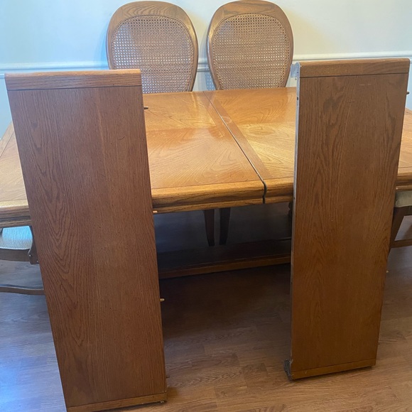 Estate Sale  - 11/5/22 11 - 4 pm Atlanta, GA - Picture 2 of 12